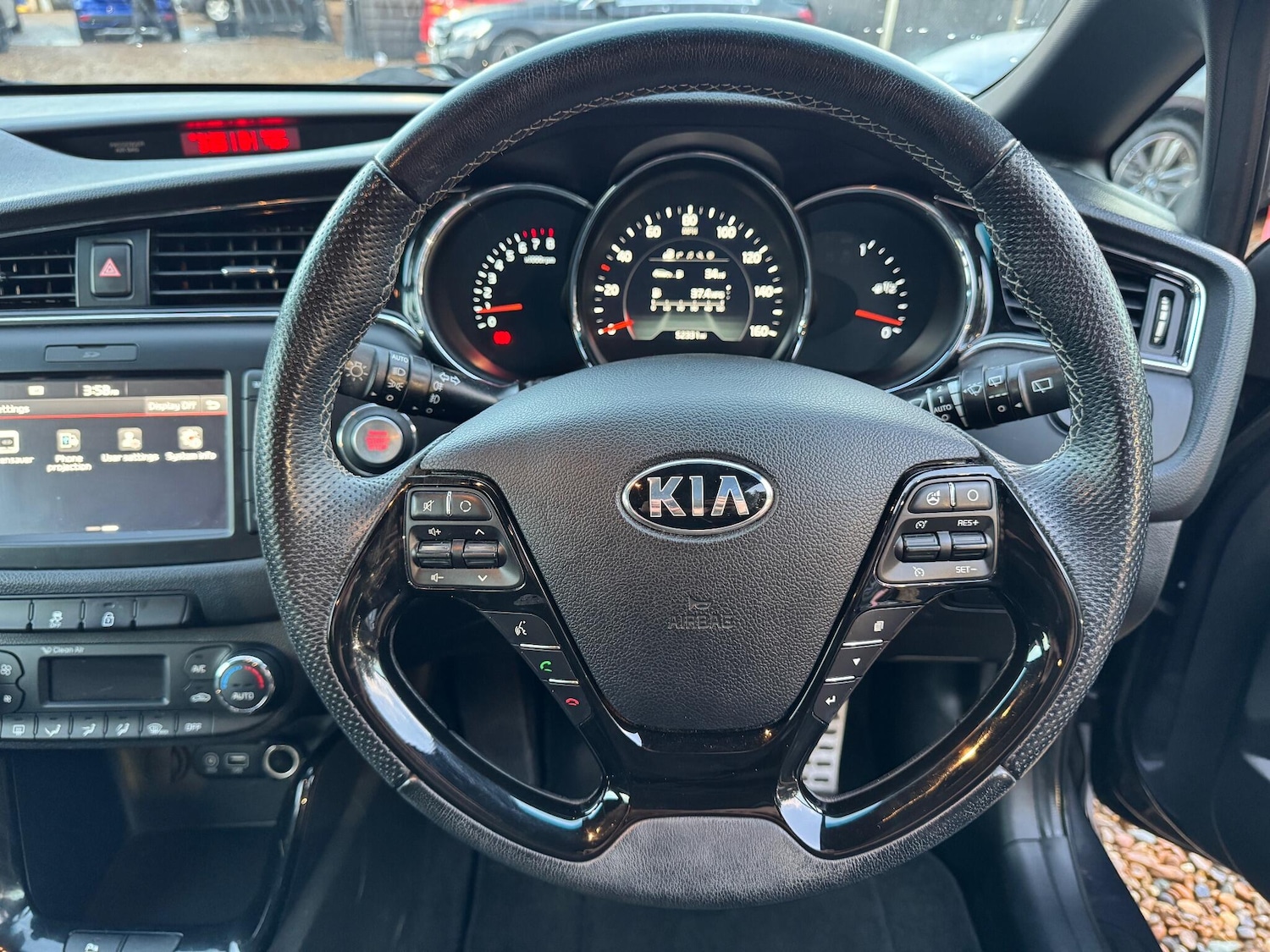 Used Kia Ceed 2017 for sale - 77755198: Photo 23