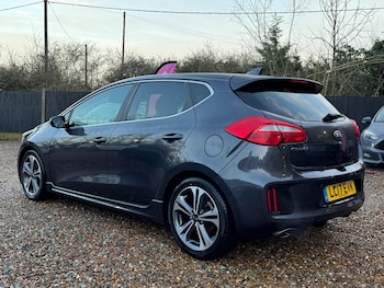 Used Kia Ceed 2017 for sale - 77755198: Photo