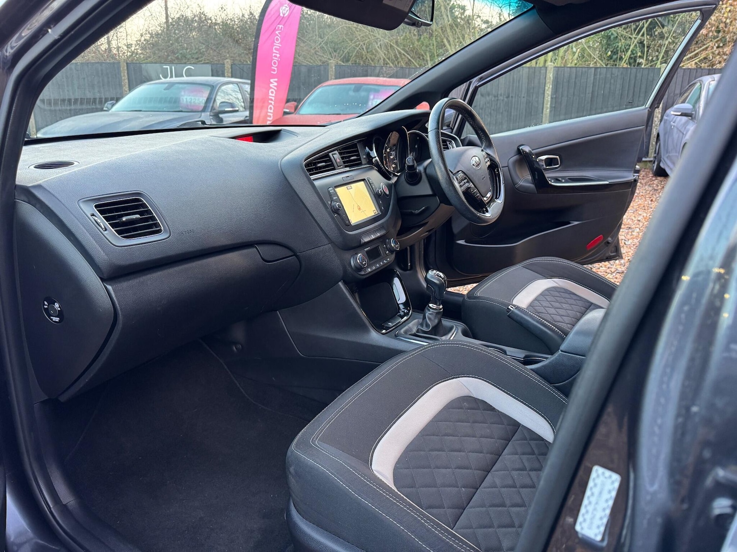 Used Kia Ceed 2017 for sale - 77755198: Photo 33