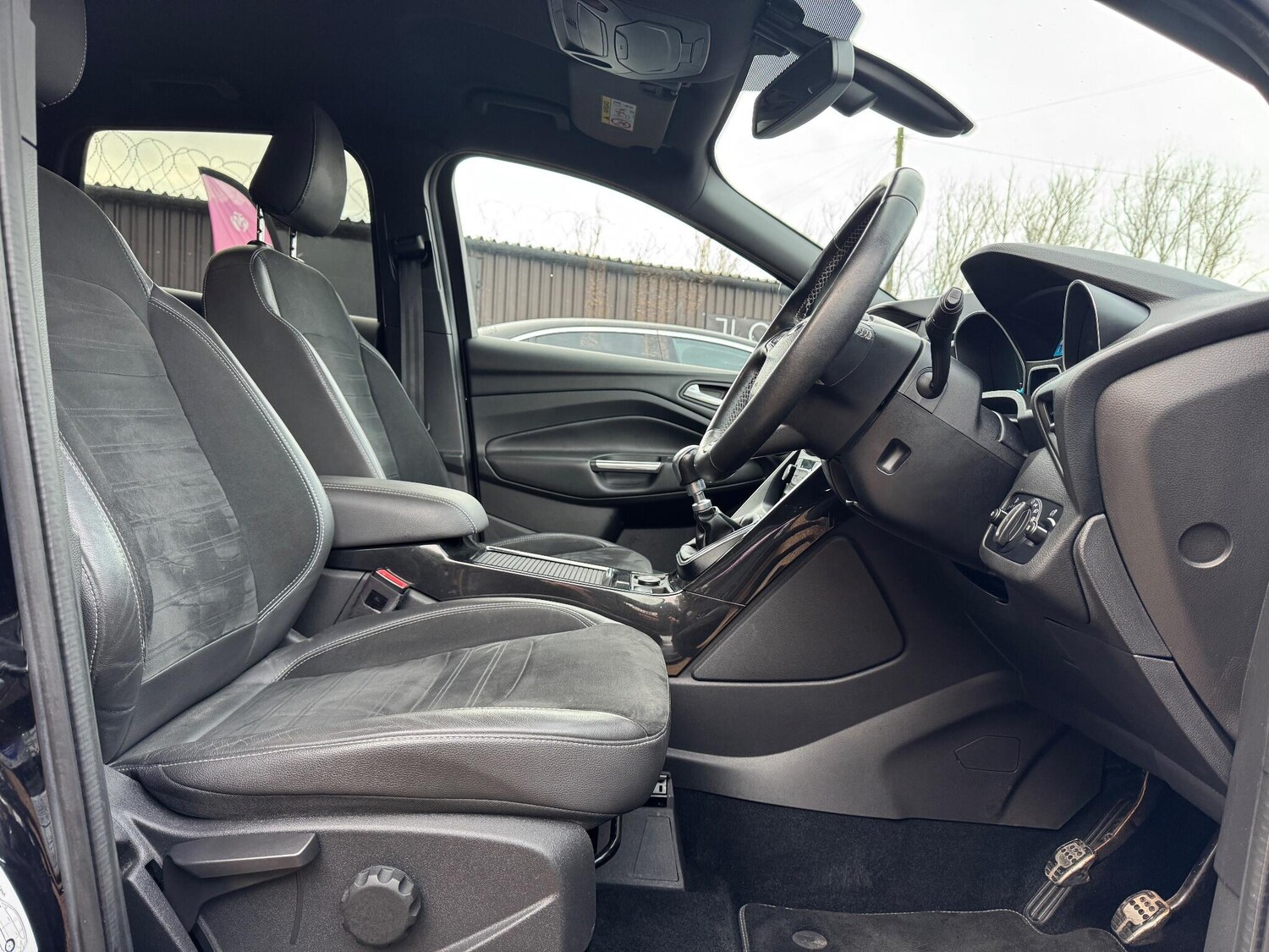 Used Ford Kuga 2017 for sale - 77755202: Photo 22