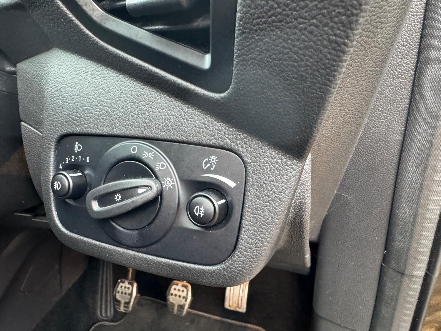 Used Ford Kuga 2017 for sale - 77755202: Photo 24