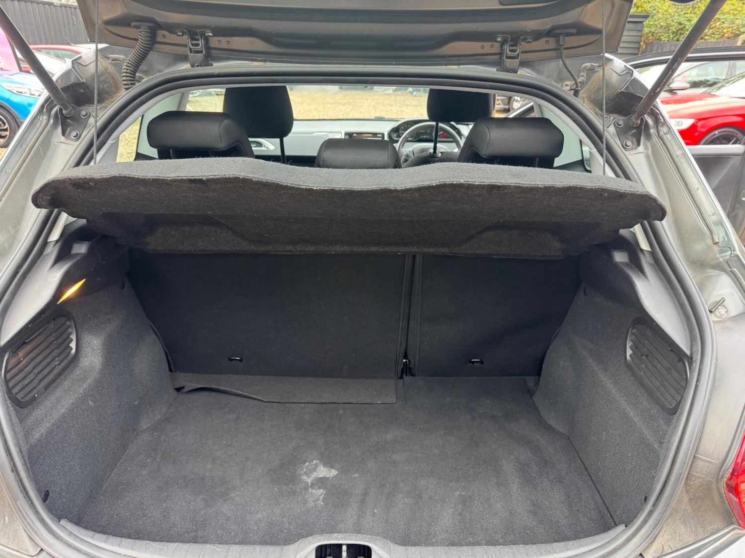 Used Peugeot 208 2016 for sale - 76473004: Photo 23