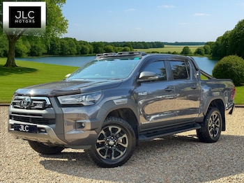 Used Toyota Hilux 2023 for sale - 79348528: Photo