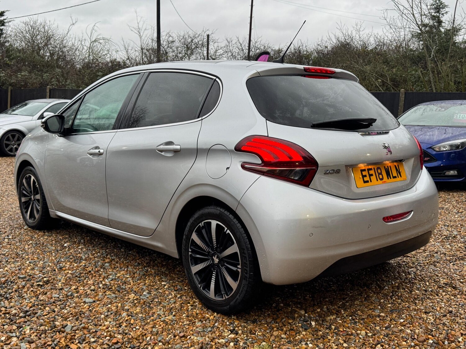 Used Peugeot 208 2018 for sale - 77755204: Photo 11