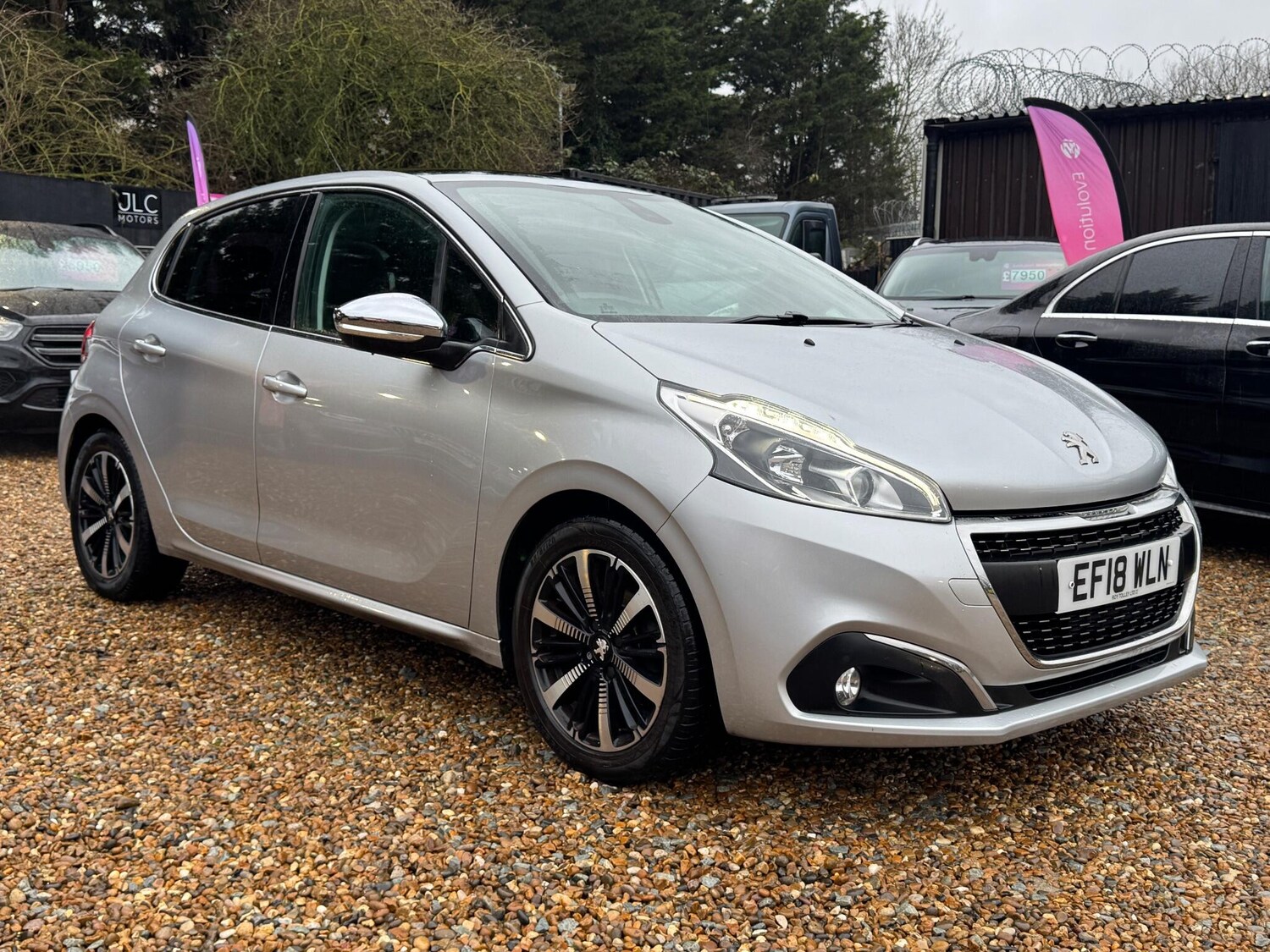 Used Peugeot 208 2018 for sale - 77755204: Photo 15