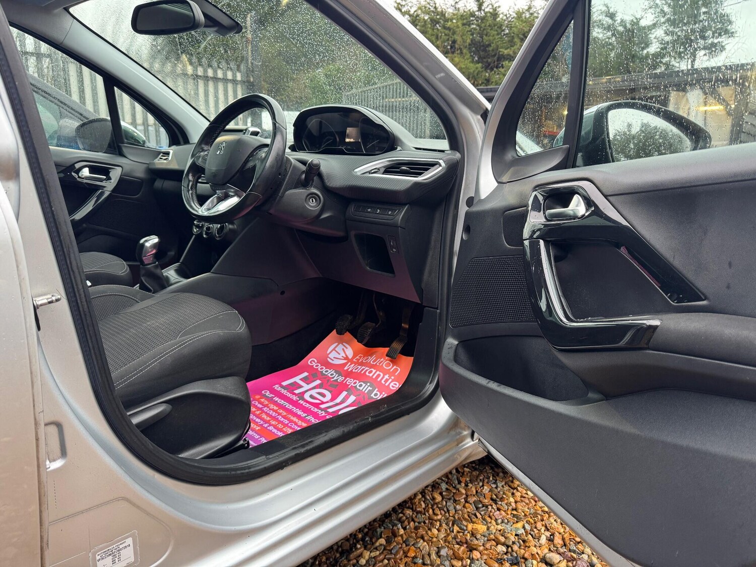 Used Peugeot 208 2018 for sale - 77755204: Photo 18