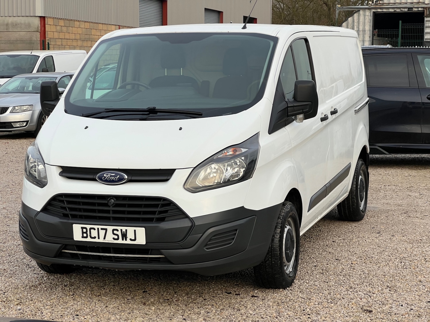 Used Ford Transit Custom 2017 for sale - 77198062: Photo 3