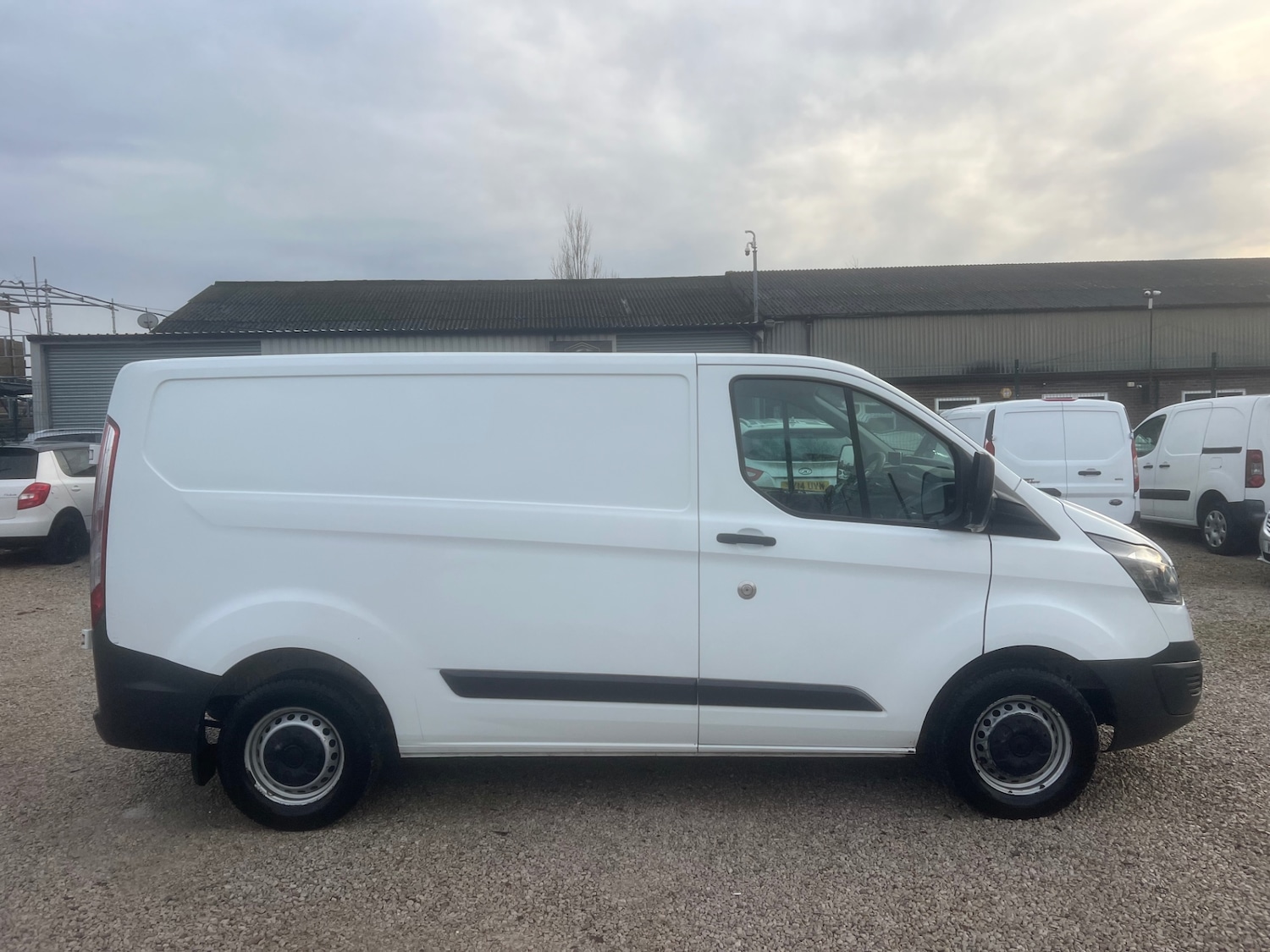 Used Ford Transit Custom 2017 for sale - 77198062: Photo 6