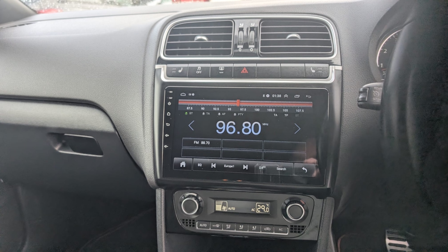 Used Volkswagen Polo 2012 for sale - 76613543: Photo 15