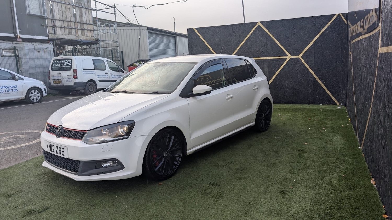 Used Volkswagen Polo 2012 for sale - 76613543: Photo 7