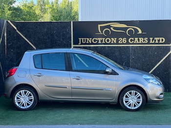 Used Renault Clio 2009 for sale - 78583783: Photo