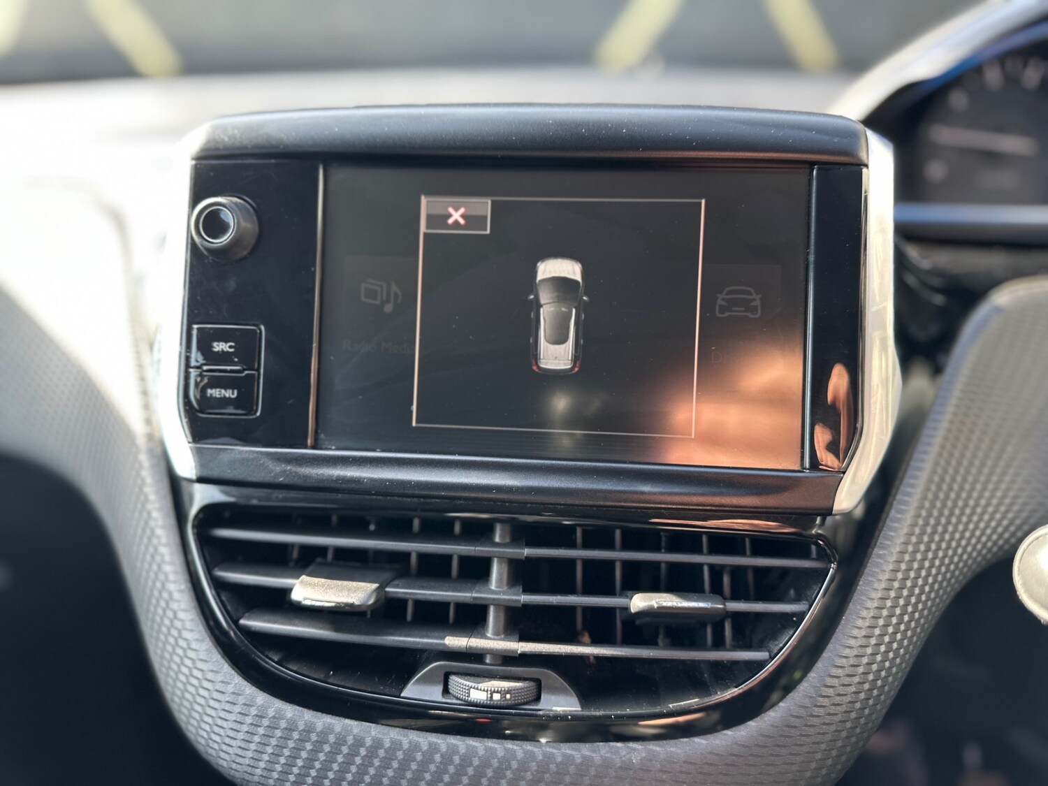 Used Peugeot 2008 2015 for sale - 77760295: Photo 15