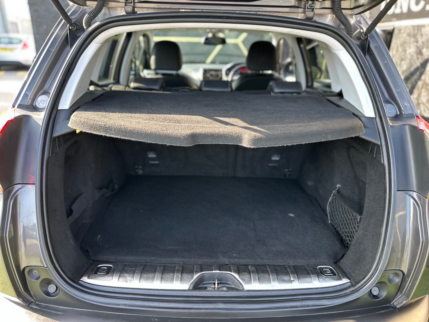 Used Peugeot 2008 2015 for sale - 77760295: Photo 20