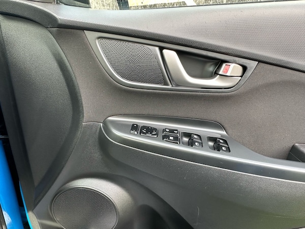 Used Hyundai KONA 2018 for sale - 73947736: Photo 15
