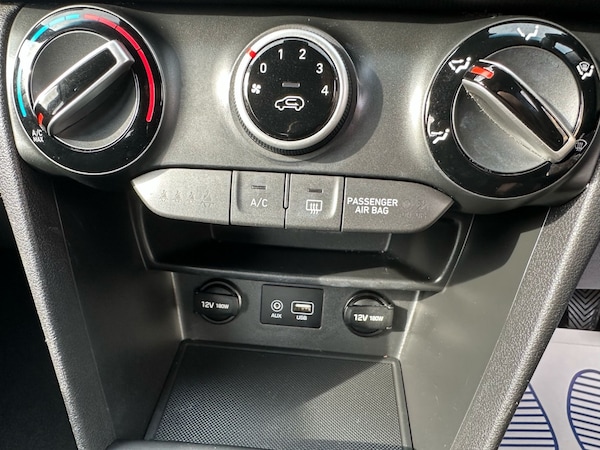 Used Hyundai KONA 2018 for sale - 73947736: Photo 16