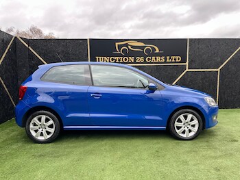 Used Volkswagen Polo 2011 for sale - 76544389: Photo