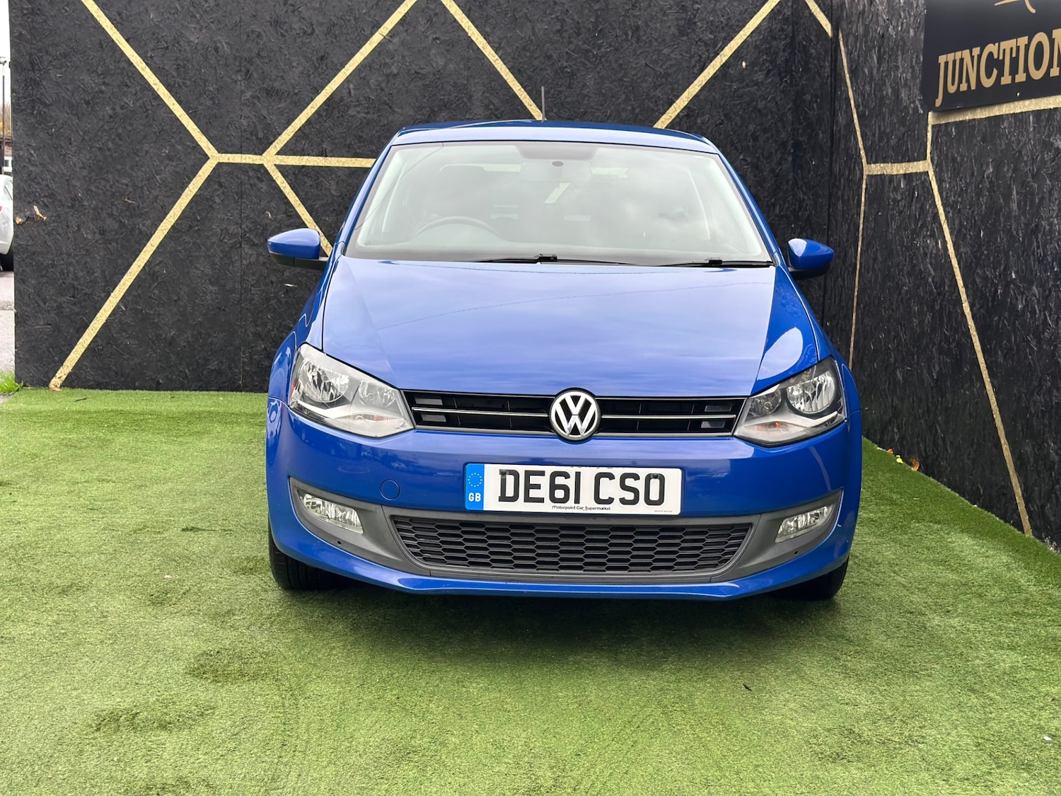 Used Volkswagen Polo 2011 for sale - 76544389: Photo 3