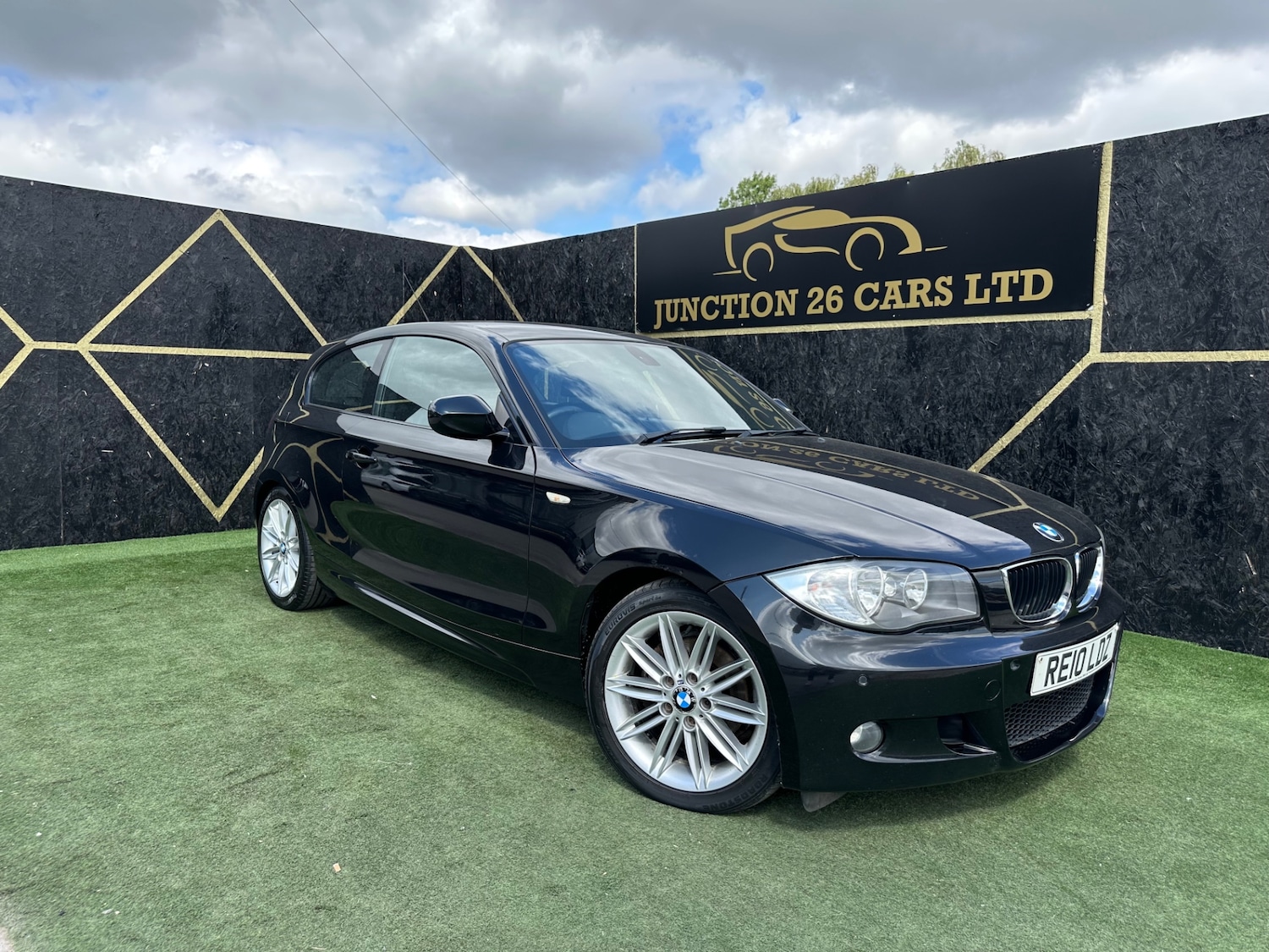 Used BMW 1 Series 2010 for sale - 76436687: Photo 1