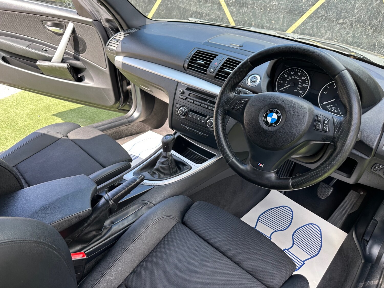 Used BMW 1 Series 2010 for sale - 76436687: Photo 6