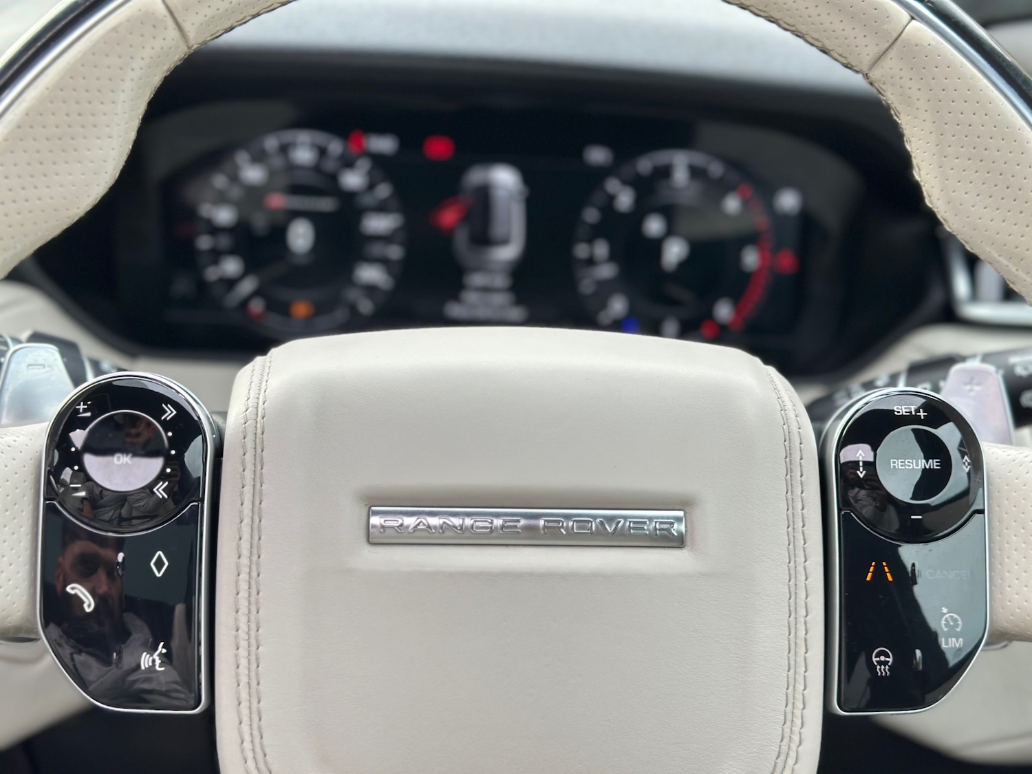 Used Land Rover Range Rover Velar 2017 for sale - 77630897: Photo 14