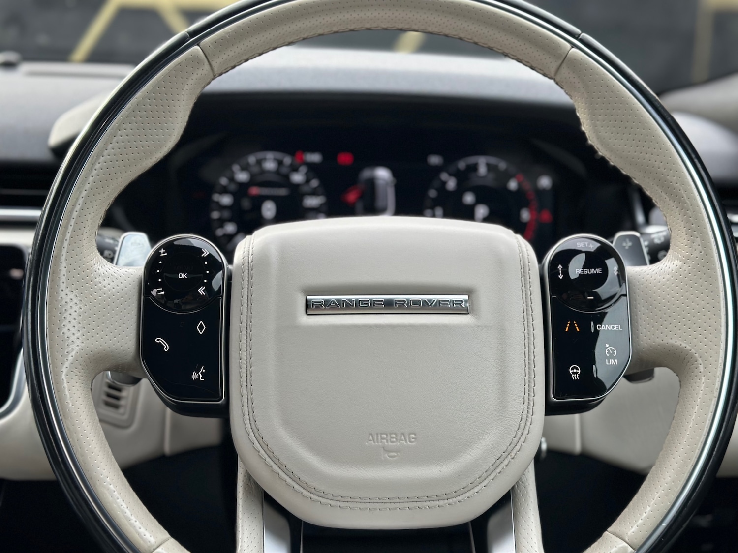 Used Land Rover Range Rover Velar 2017 for sale - 77630897: Photo 17