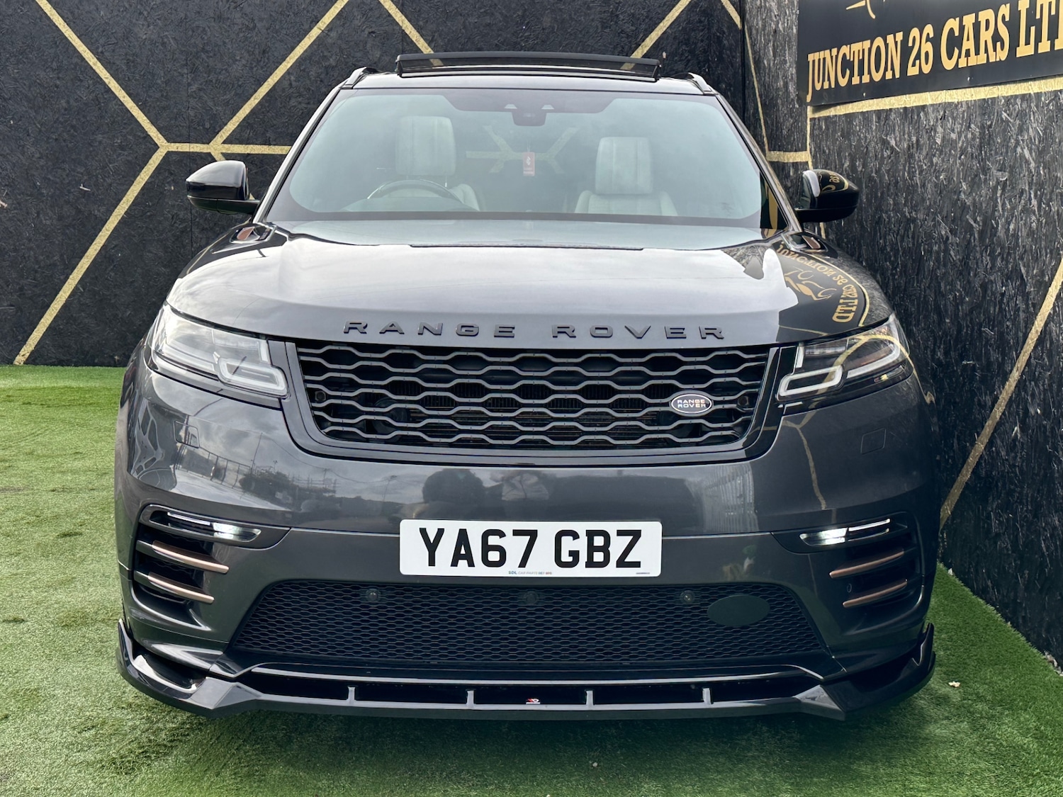 Used Land Rover Range Rover Velar 2017 for sale - 77630897: Photo 5