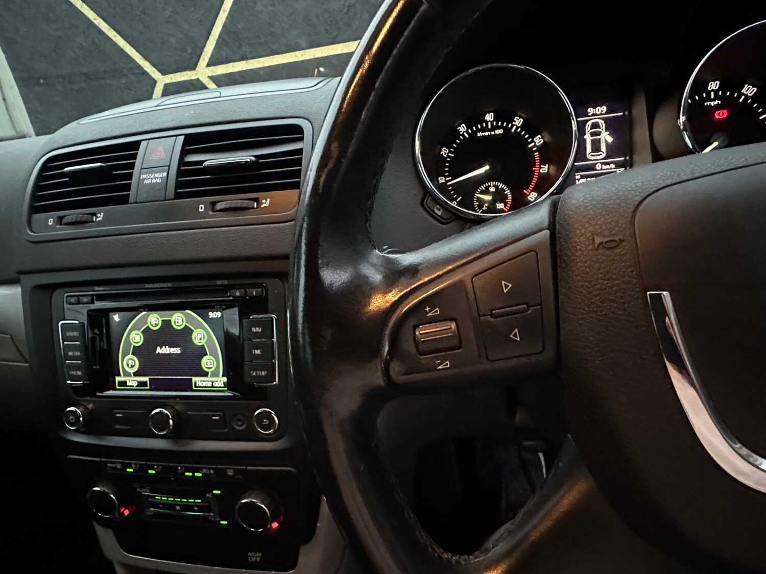 Used Skoda Yeti 2012 for sale - 76268191: Photo 14