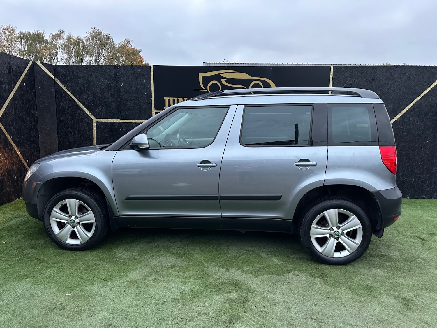 Used Skoda Yeti 2012 for sale - 76268191: Photo 4