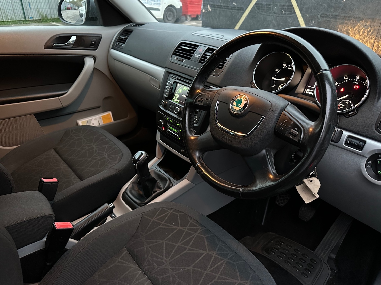 Used Skoda Yeti 2012 for sale - 76268191: Photo 6