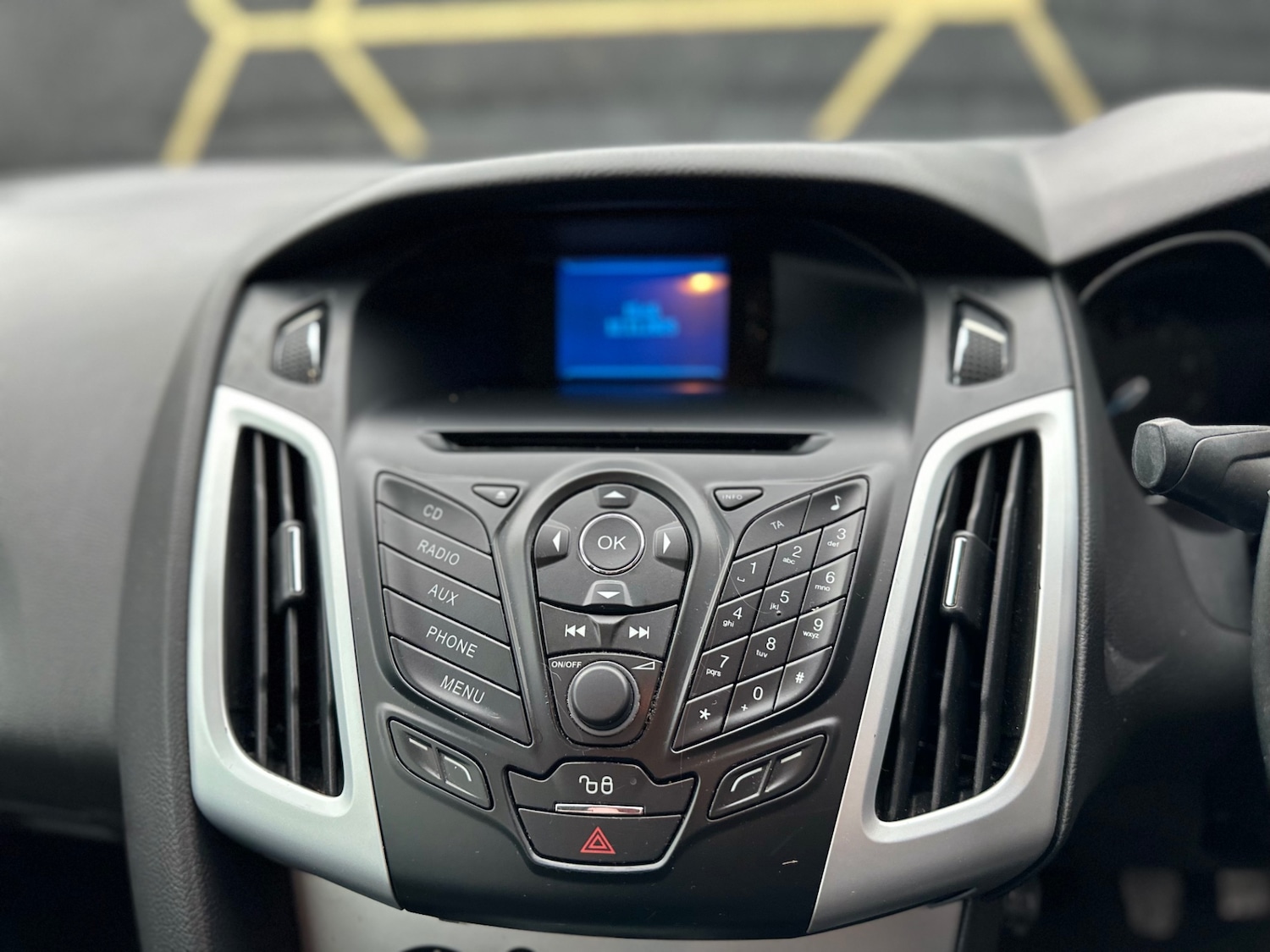 Used Ford Focus 2012 for sale - 76555550: Photo 11