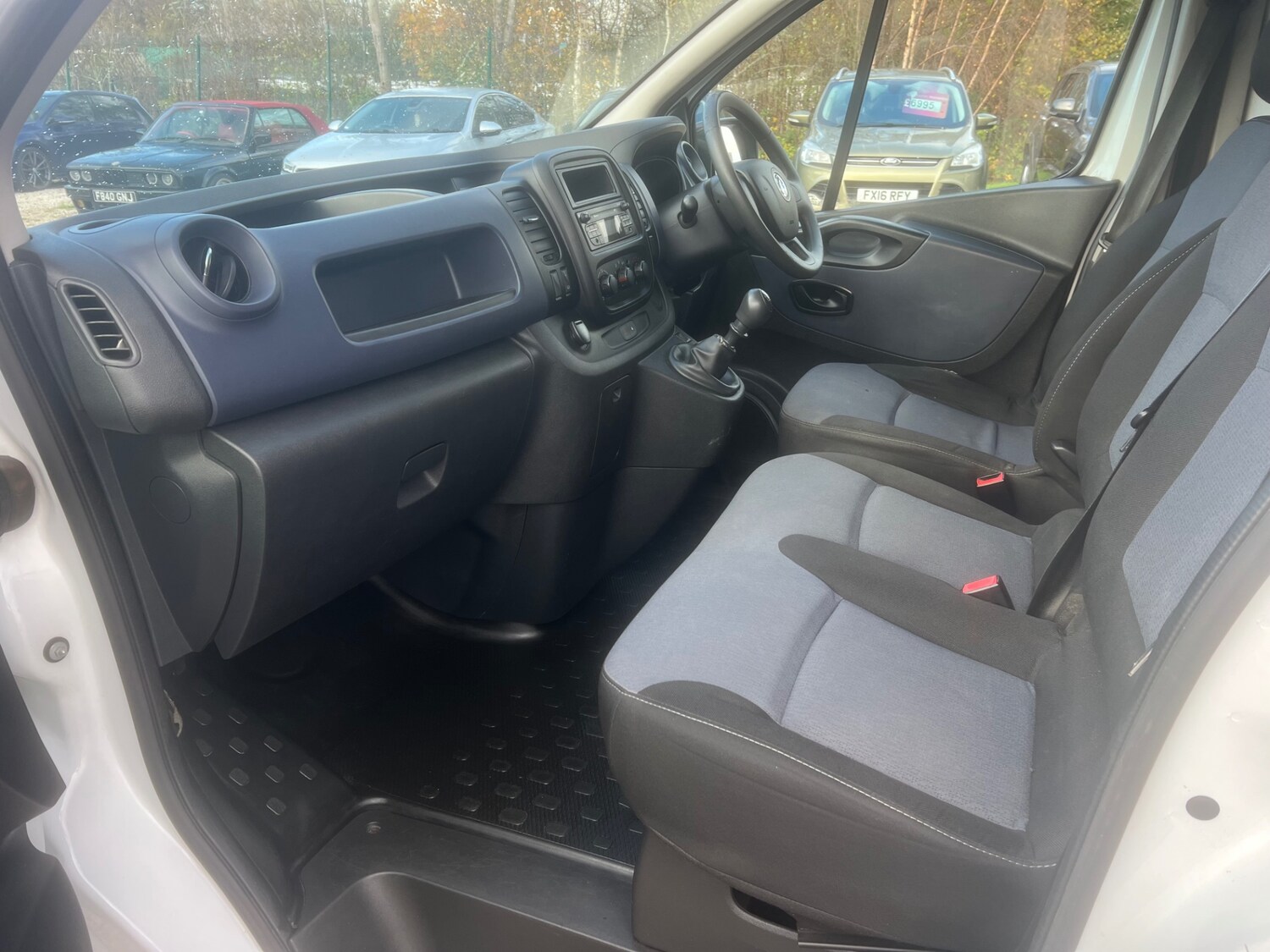Used Vauxhall Vivaro 2016 for sale - 76612230: Photo 11