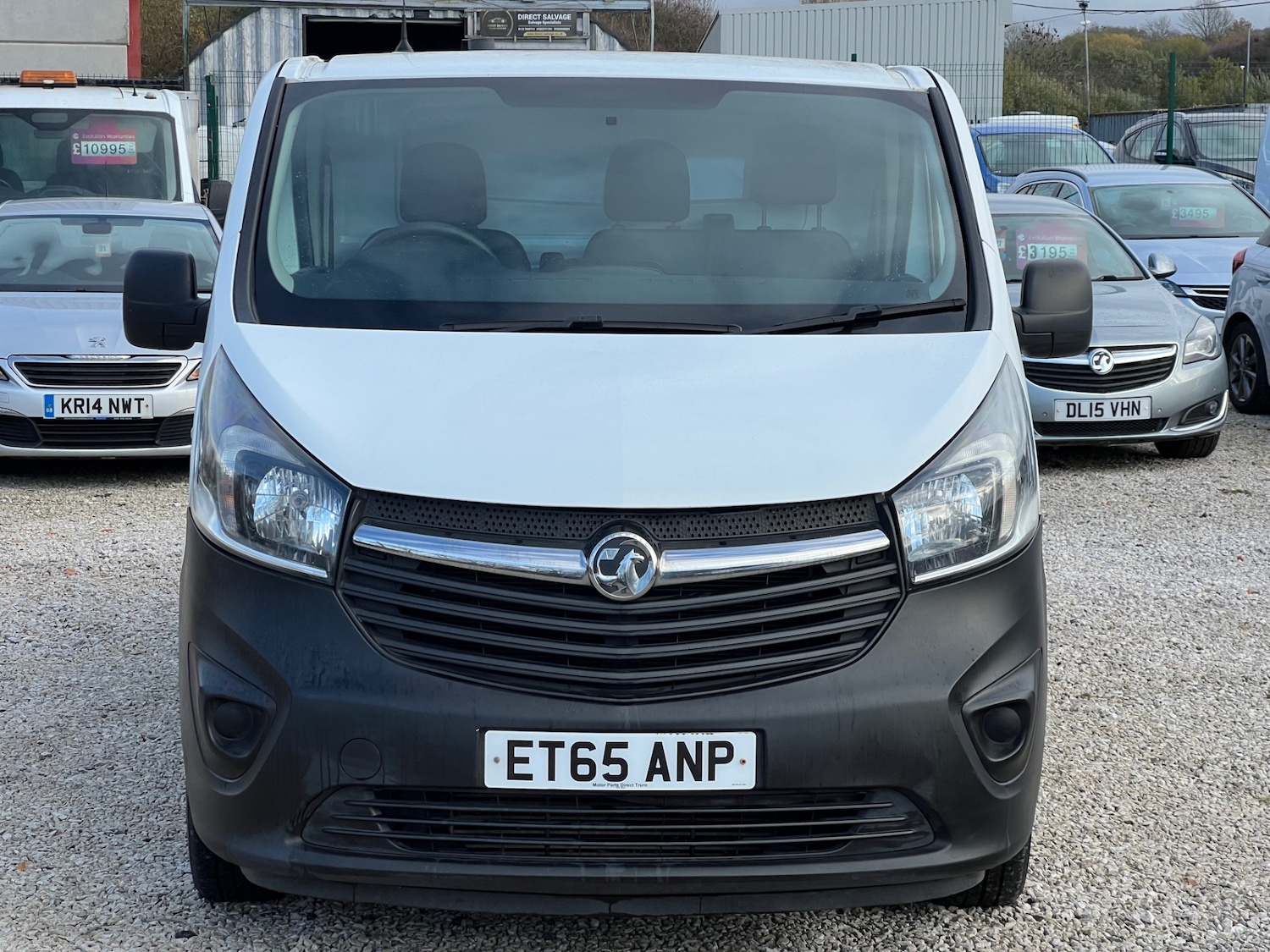 Used Vauxhall Vivaro 2016 for sale - 76612230: Photo 2