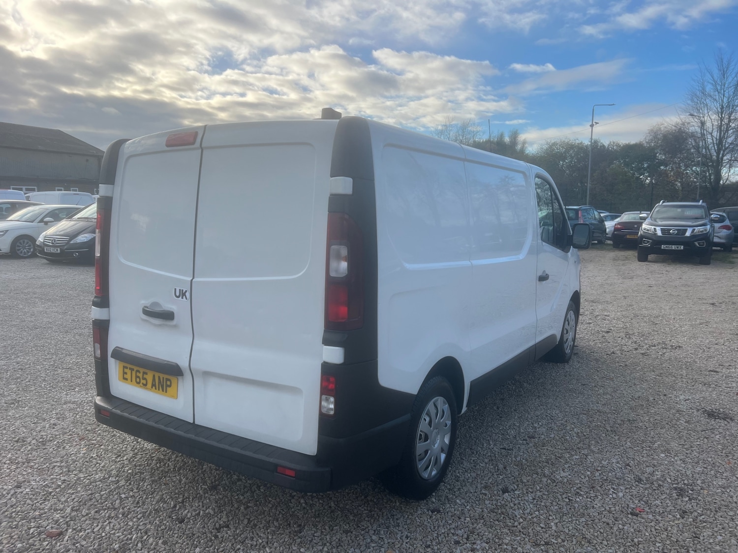 Used Vauxhall Vivaro 2016 for sale - 76612230: Photo 7