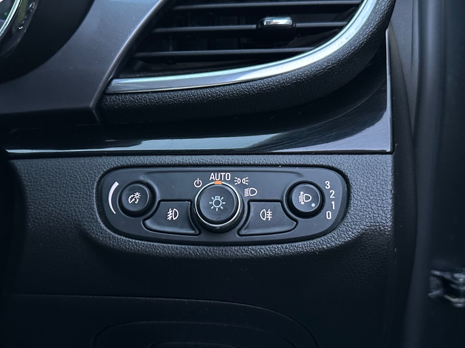 Used Vauxhall Mokka X 2017 for sale - 76507771: Photo 14