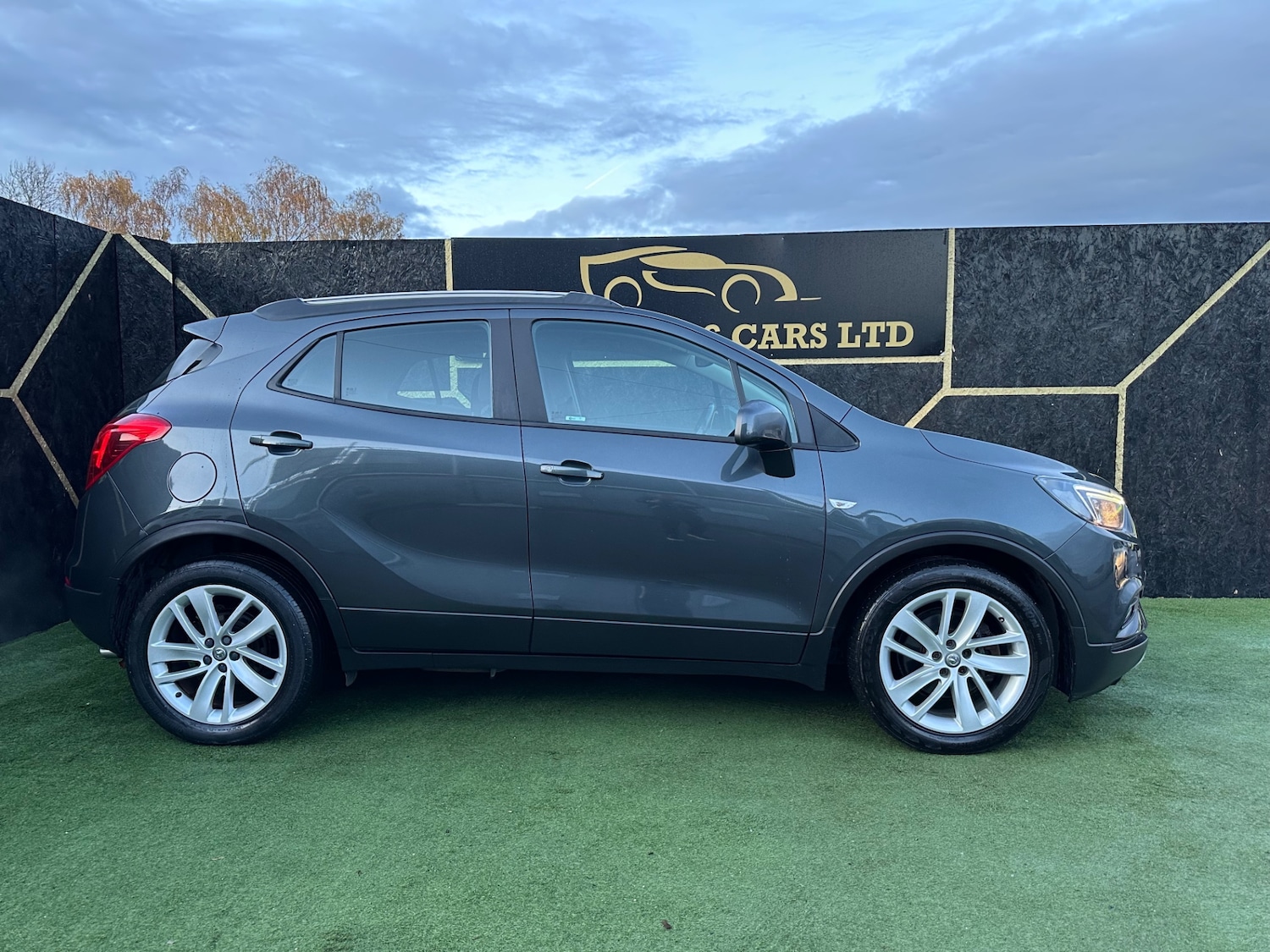 Used Vauxhall Mokka X 2017 for sale - 76507771: Photo 2