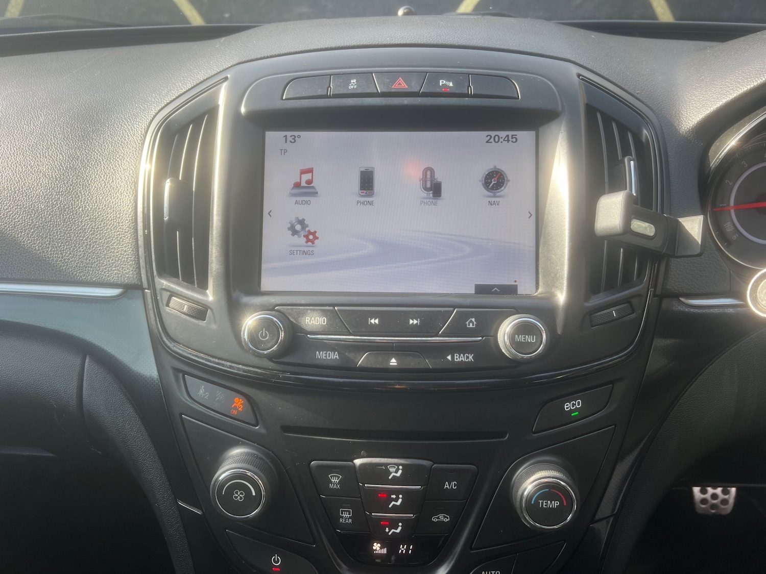 Used Vauxhall Insignia 2014 for sale - 77663069: Photo 12