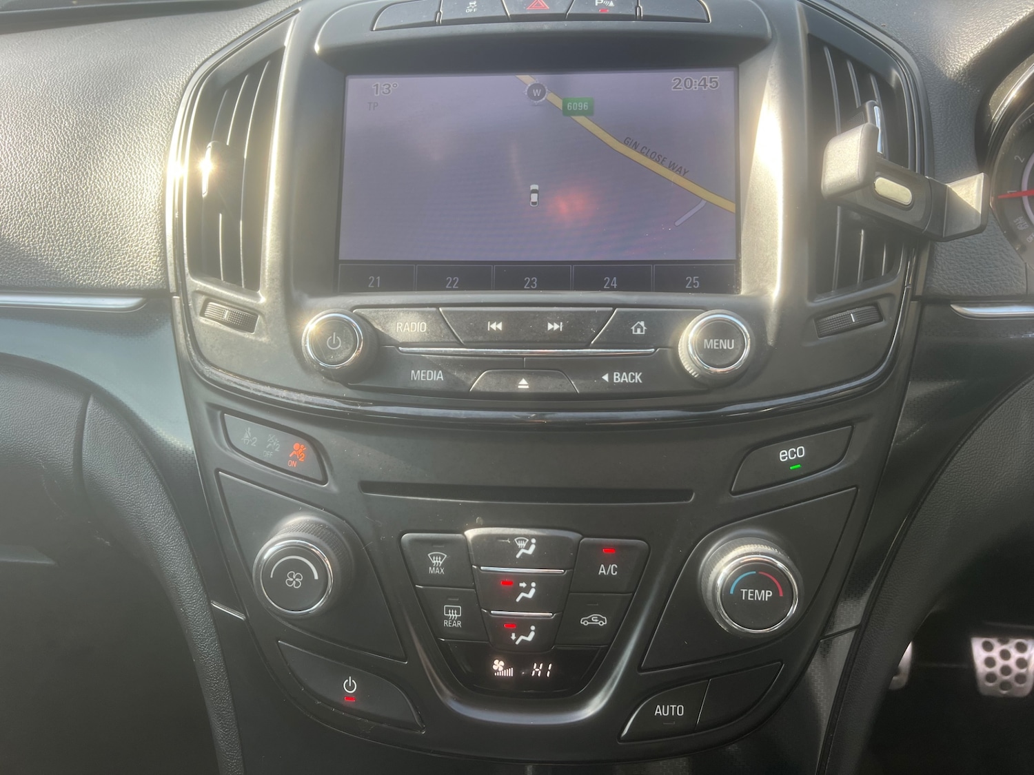 Used Vauxhall Insignia 2014 for sale - 77663069: Photo 14