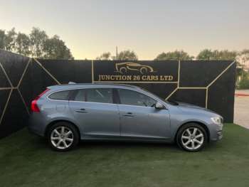 Used Volvo V60 2017 for sale - 72289160: Photo