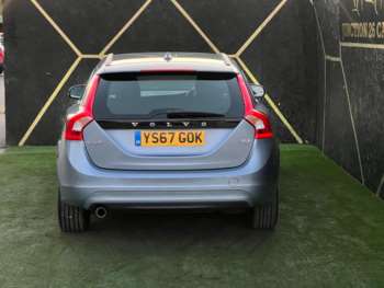 Used Volvo V60 2017 for sale - 72289160: Photo