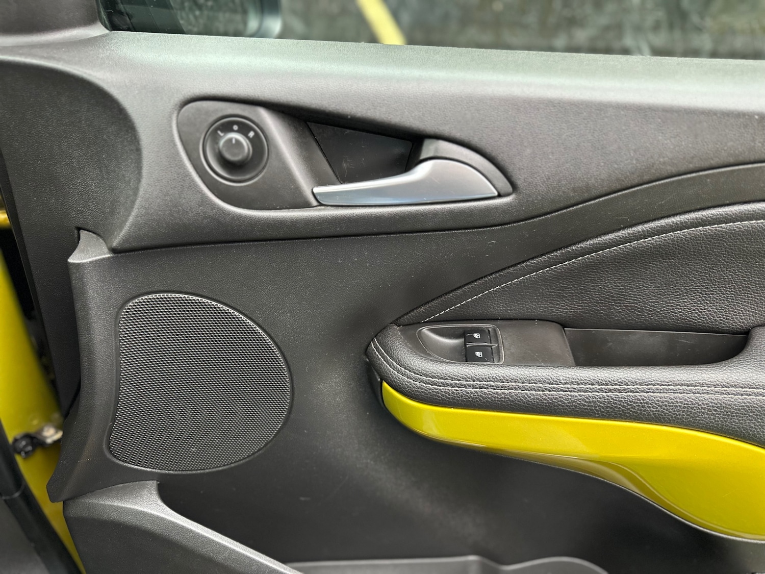 Used Vauxhall ADAM 2015 for sale - 77418381: Photo 17