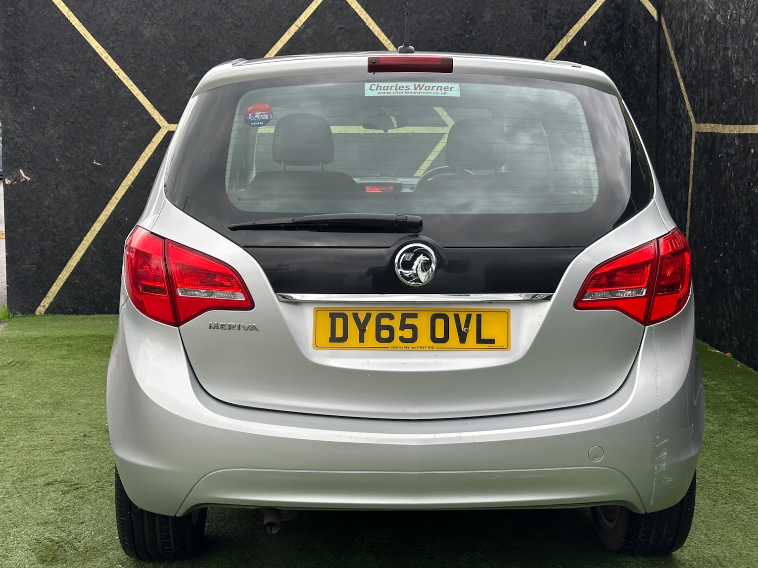 Used Vauxhall Meriva 2015 for sale - 76422447: Photo 5