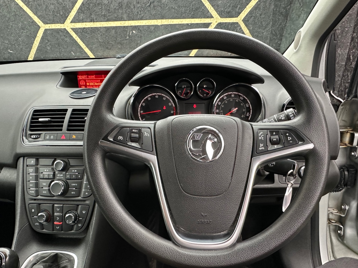 Used Vauxhall Meriva 2015 for sale - 76422447: Photo 9