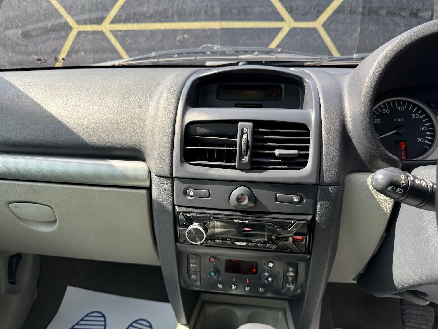 Used Renault Clio 2001 for sale - 78197925: Photo 12