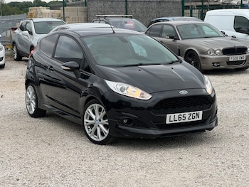 Used Ford Fiesta 2015 for sale - 78908774: Photo