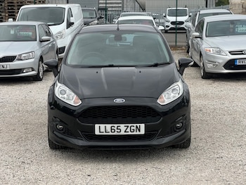 Used Ford Fiesta 2015 for sale - 78908774: Photo
