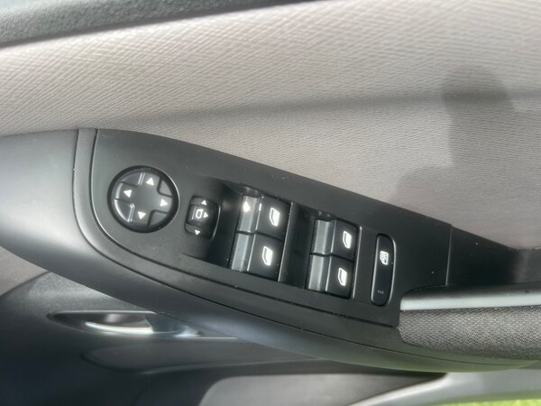 Used Citroen C4 Picasso 2015 for sale - 75084132: Photo 11