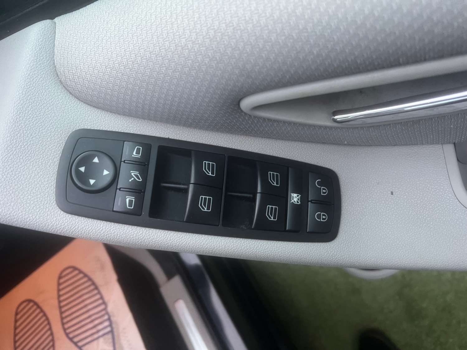 Used Mercedes-Benz A-Class 2012 for sale - 76197244: Photo 10