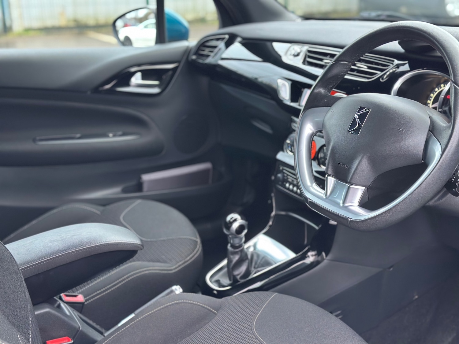 Used Citroen DS3 2015 for sale - 77476632: Photo 7