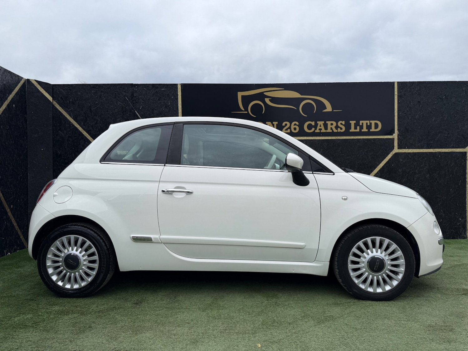 Used Fiat 500 2009 for sale - 78095509: Photo 2