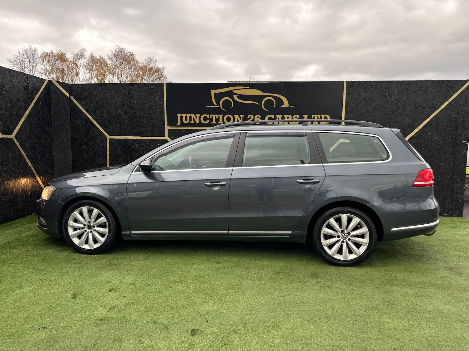 Used Volkswagen Passat 2011 for sale - 76519266: Photo 4